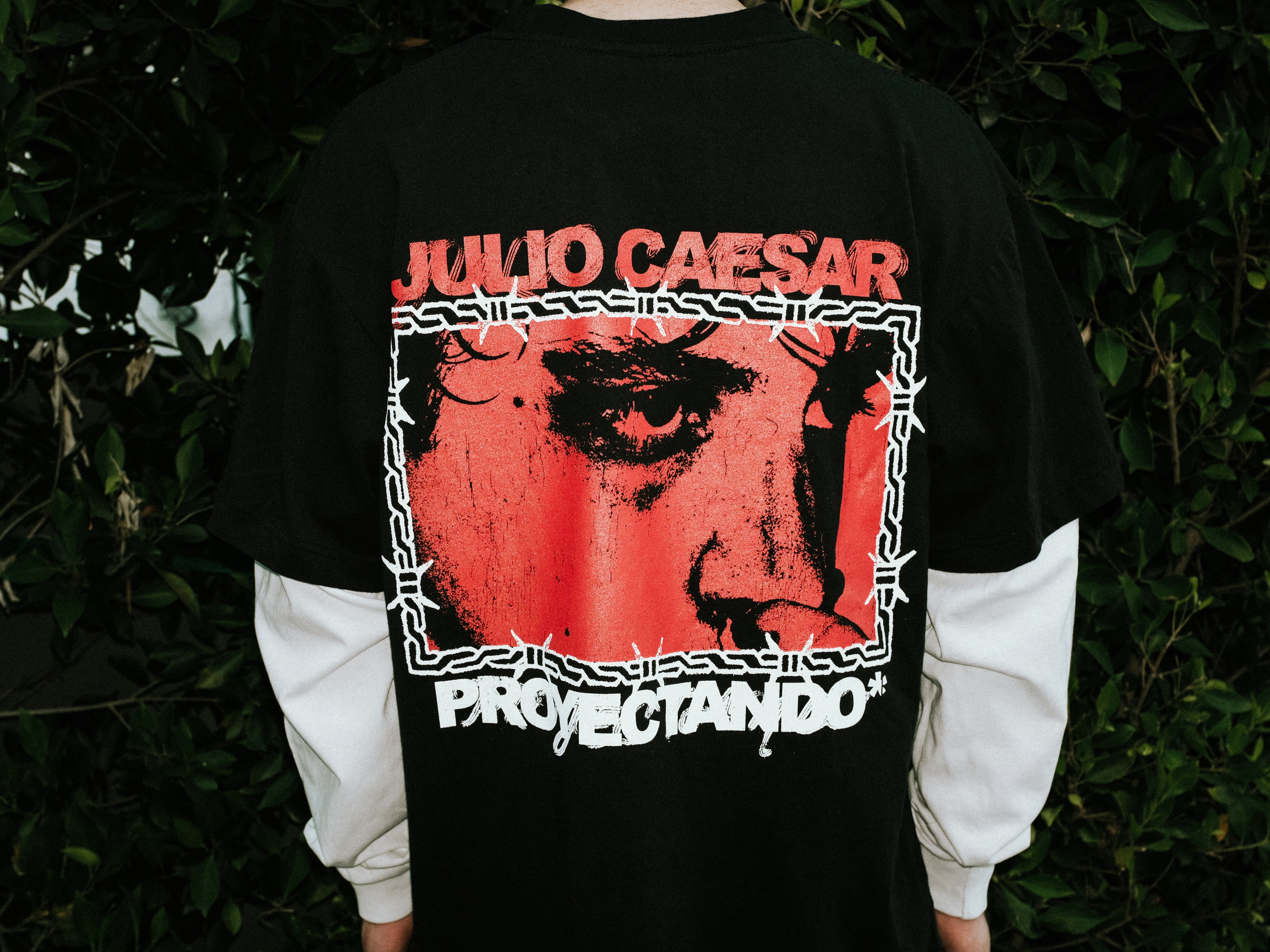 Proyectando* Long Sleeve