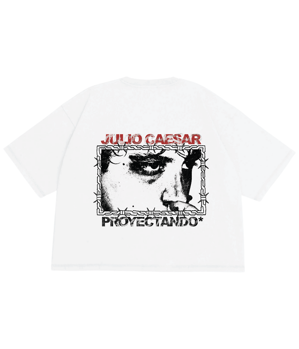 White Proyectando* Tee